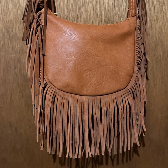 Fringe Tan Vegan Leather Shoulder Bag - Picture 5 of 5